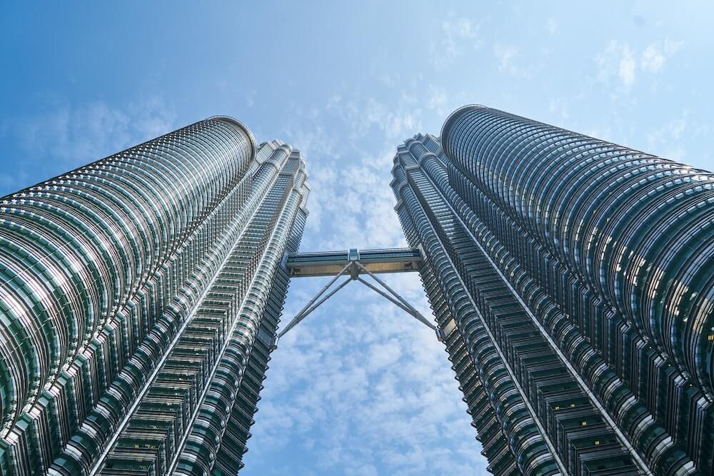 Wonders of Architecture Sky Bridges